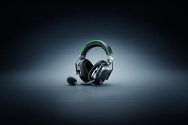 Razer BlackShark V3 Pro for Xbox - Black - Kopfhörer - 28 KHz
